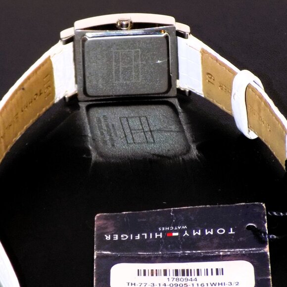 Tommy Hilfiger with Tag Watch 1780944 Heart, White Leather Band Logo Hand - Picture 3 of 10